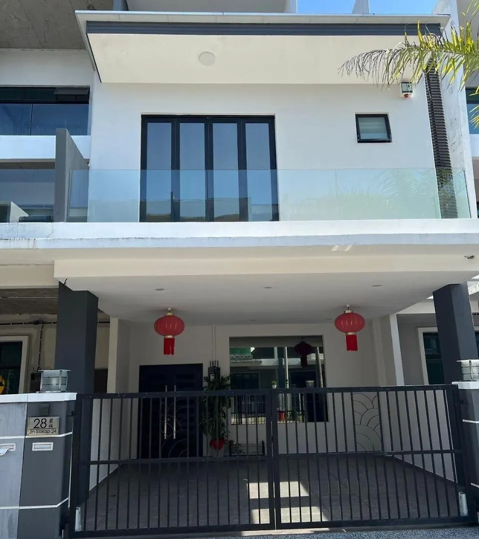 הוילה Malacca New ! Ktv , Arcade , Tv Box ,Town Area 15 Pax