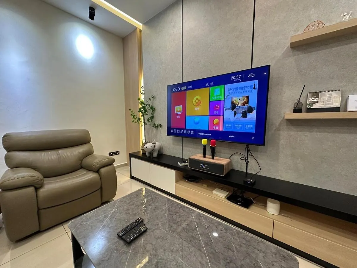 בית נופש הוילה Malacca New ! Ktv , Arcade , Tv Box ,Town Area 15 Pax